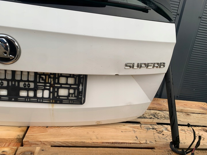 фото №5, Skoda superb ii 2 рестайлинг универсал крышка багажника задняя зад электрический белая