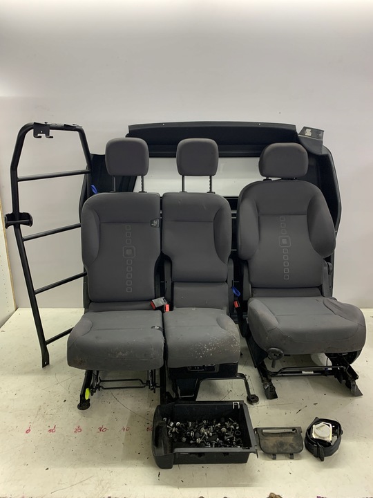 фото №1, Сидіння сидіння диван перед citroen berlingo ii стіна перегородкова комплект