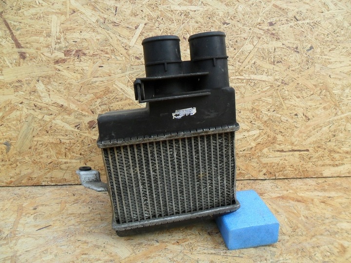 фото №1, Mitsubishi carisma da957 1997- інтеркулер