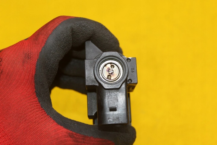 фото №6, Клапан вакуум volvo xc60 s60 ii s80 ii 2.4 d d5 d5244t15 31293964