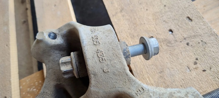 фото №12, Sq5 q5 80a поворотна опора ліва лівий зад 80a505459b