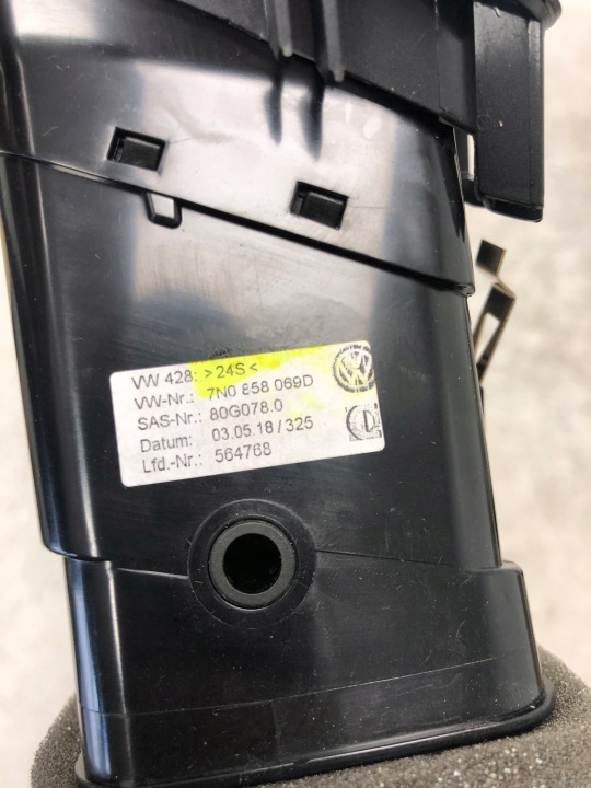 фото №9, Vw seat audi решётка воздуховод 7n0819704d