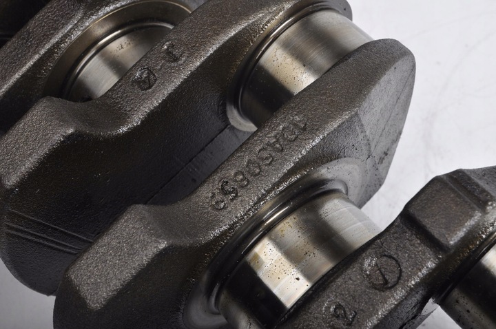 фото №10, Passat b6 2.0 fsi 16v 150km wał коленчатый 06af