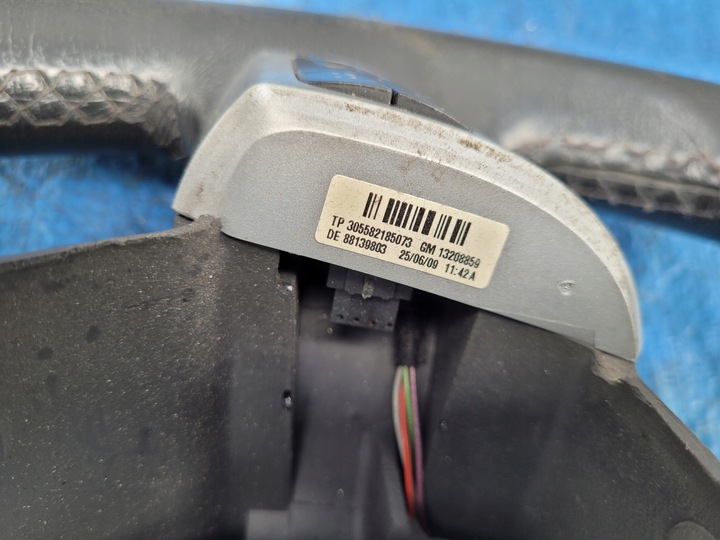 фото №13, Запчасти | zafira b astra h руль многофункциональная кожа 94710165