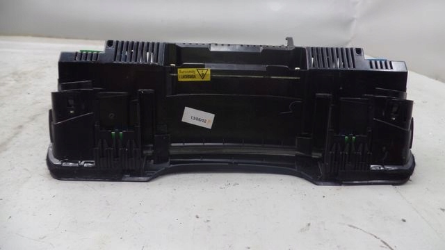 фото №5, Audi a4 b6 2.4 автомат спидометр 036901830