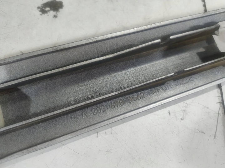 фото №9, Планка двері лівий перед mercedes w203 744 a2036903562