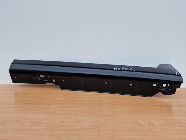 фото №1, Chrysler crossfire левая планка пороговая порог левый