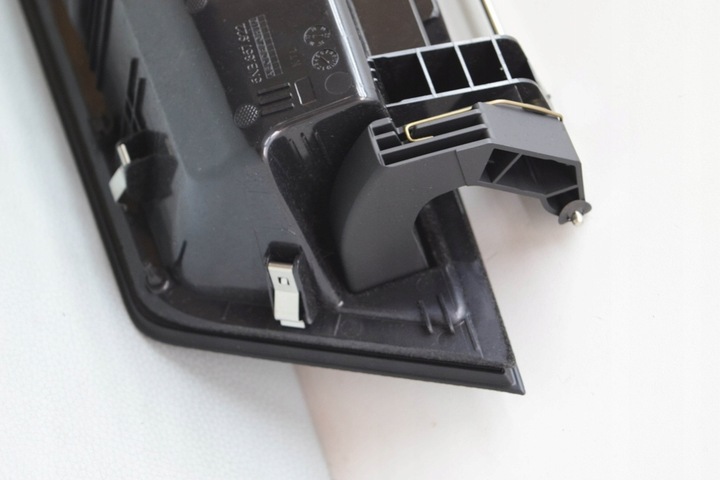 фото №11, Бардачок vw tiguan ad1 5nb857922 1.4l бензин 110kw 2018