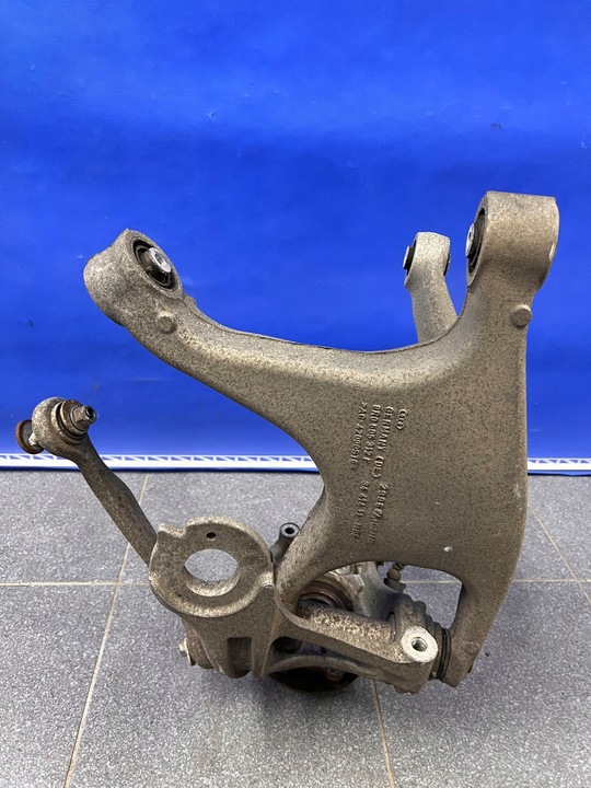 фото №5, Audi a4 b8 a5 8t a6 a7 q5 8r поворотна опора правий зад 8r0505432f 8r0505312f