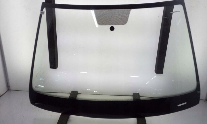 фото №1, Стекло лобовое передняя vw polo vi 2017- зелёная атермичное новая