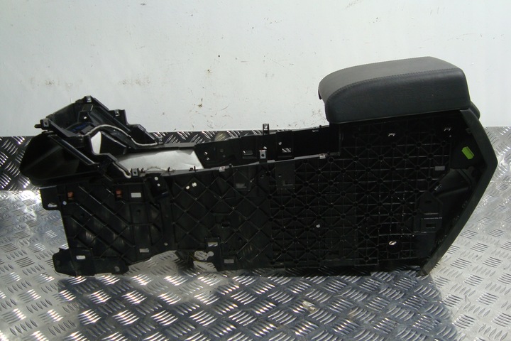 фото №8, Підлокітник тунель середній бардачок range rover evoque 11-18 європа