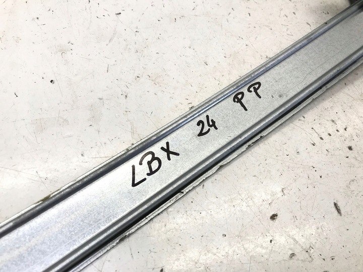 фото №3, Lexus lbx 2024 механізм підйомник вікна двері праві перед 85710-52380