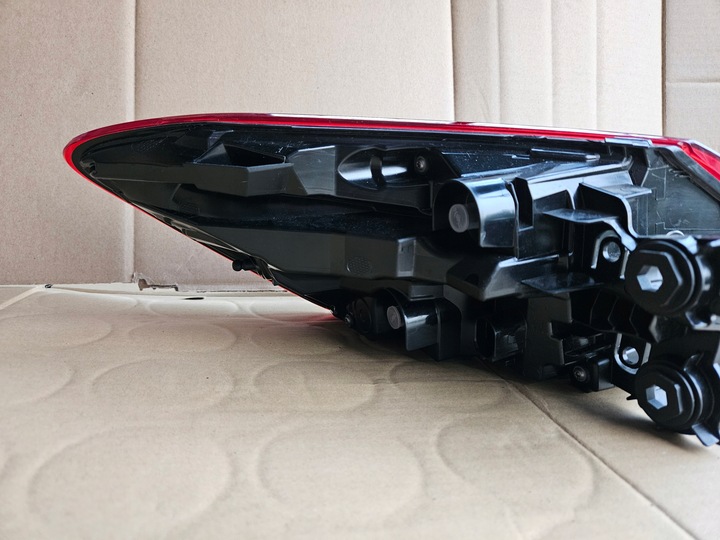 фото №10, Лампа праві зад audi q4 e-tron led