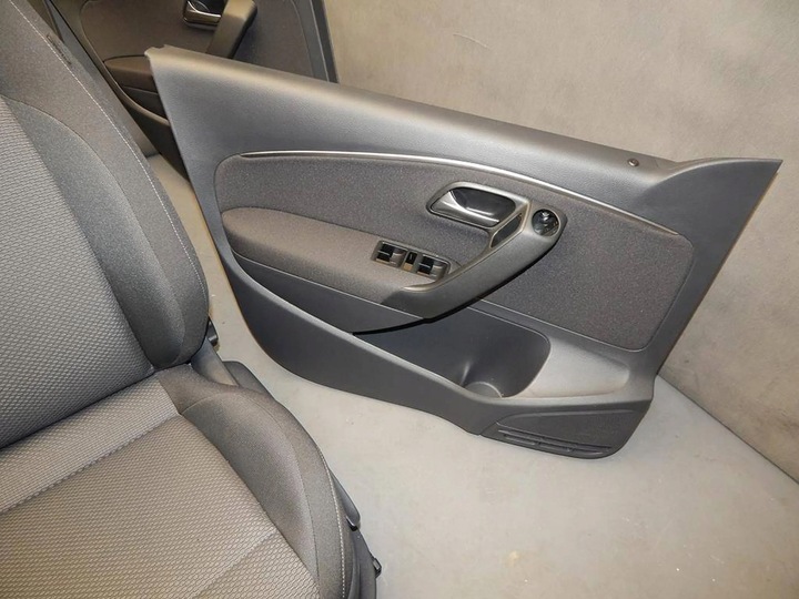 фото №14, Volkswagen polo v 6c сиденья обшивки сиденье