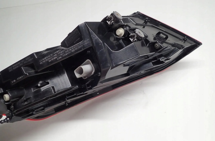 фото №8, Audi tt 8s лампа права задня зад 8s0945096