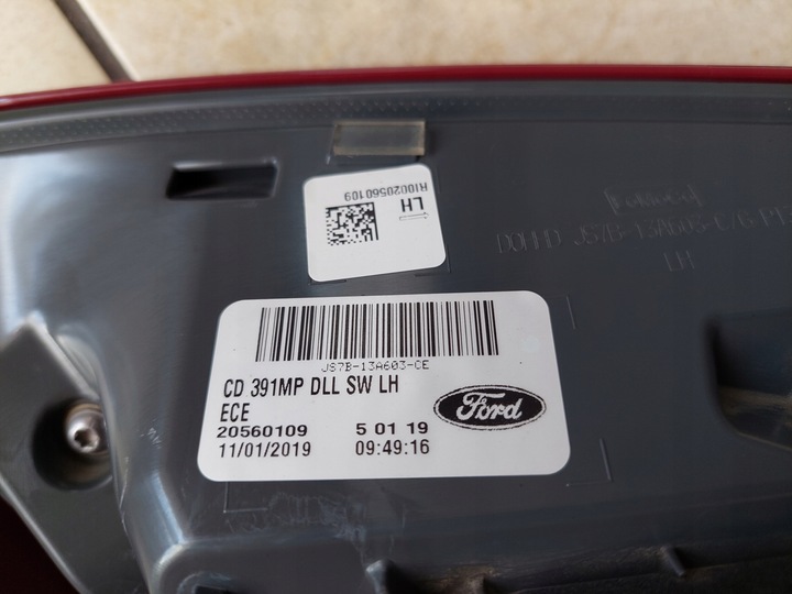 фото №9, Левый зад - крышка led - ford mondeo mk5 рестайлинг универсал