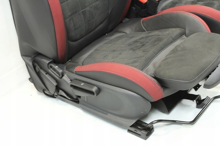 фото №6, Сиденья диван обшивки jcw works mini f54 clubman