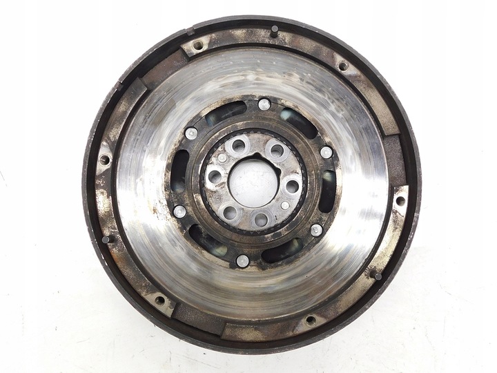 фото №1, Колесо двухмассовый - audi a4 b5 vw passat b5 1.8 20v turbo aeb