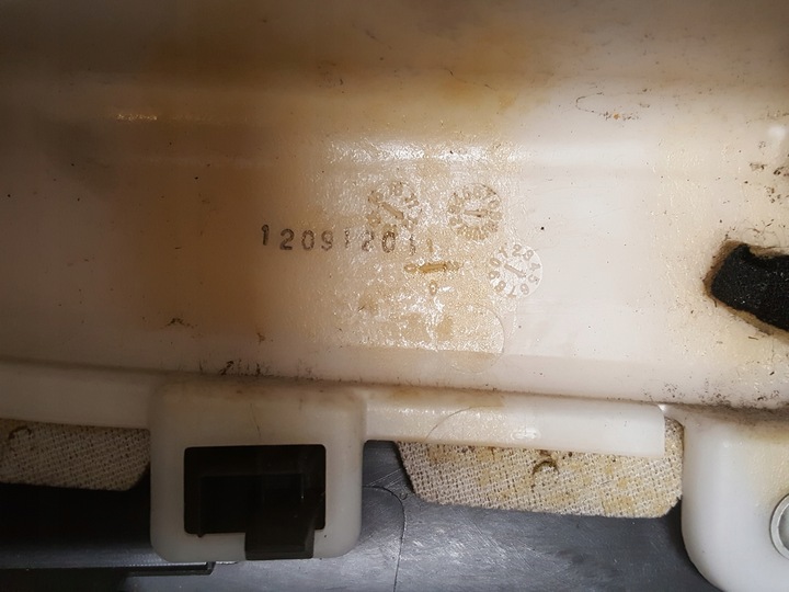 фото №12, Боковина з двері праві перед оббивка mitsubishi outlander iii gf 3 оригінальний номер eu