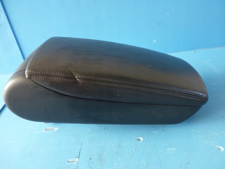 фото №1, Audi a6 c6 підлокітник 04-11