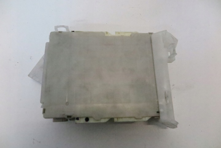 фото №9, Модуль блок керування кузов bsi toyota prius plus 89221-47500