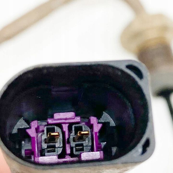 фото №6, Audi q3 8u 2016 датчик температури масла