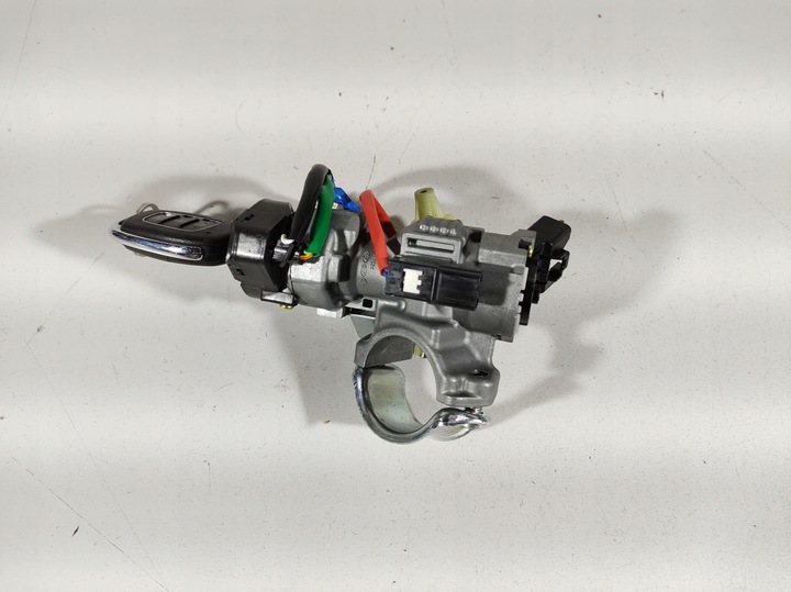 фото №1, Hyundai ioniq 17r- замок зажигания ключ