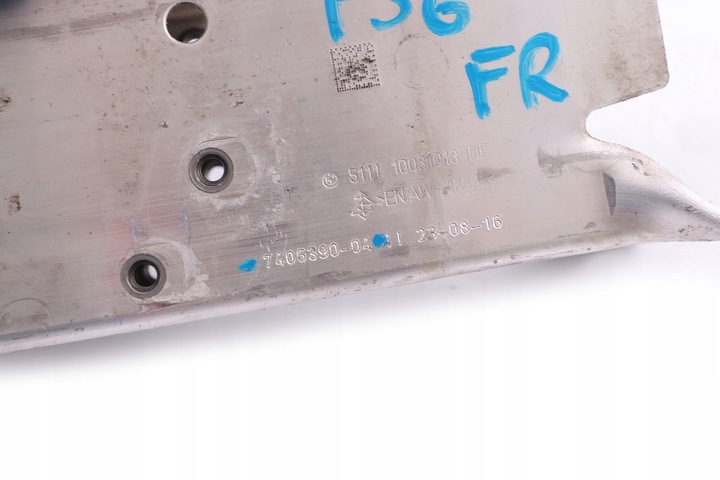 фото №10, Mini one - cooper f56 f55 2024 з спереду балка бампера передньої