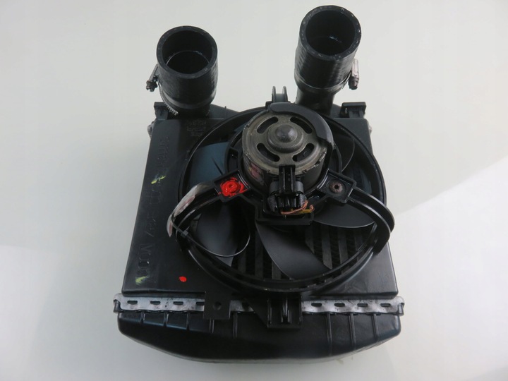 фото №8, Интеркулер smart city-coupe 450 0.6 0003127v009 0003007v003 0003127v009