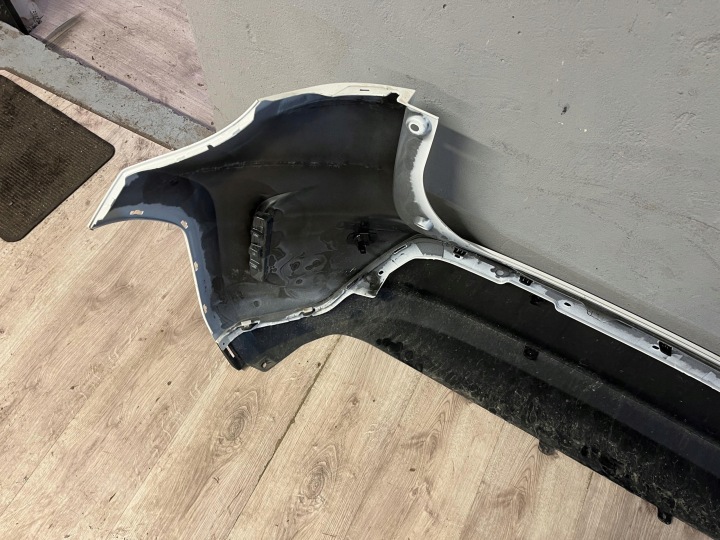 фото №12, Toyota yaris cross задній бампер накладка 52159-0db40 52453-0d100