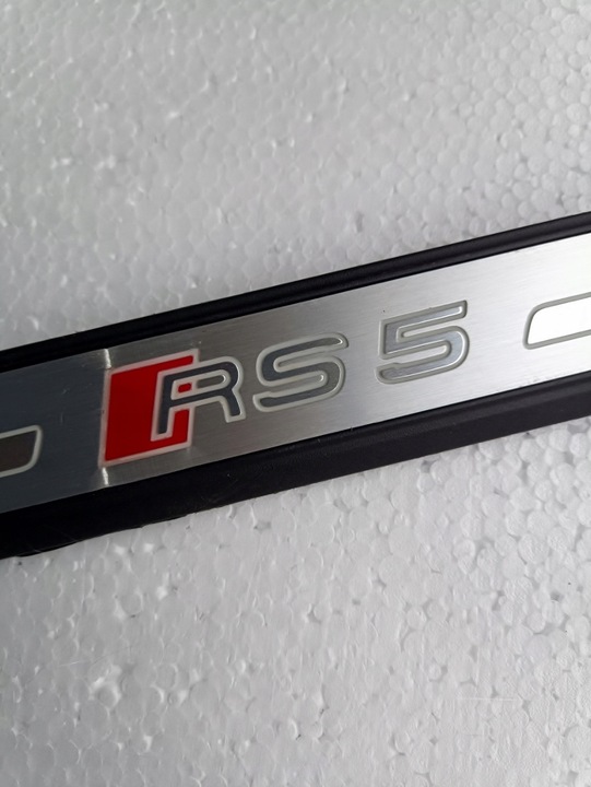 фото №4, Audi rs5 ii планка порогова права led 8w6947418b