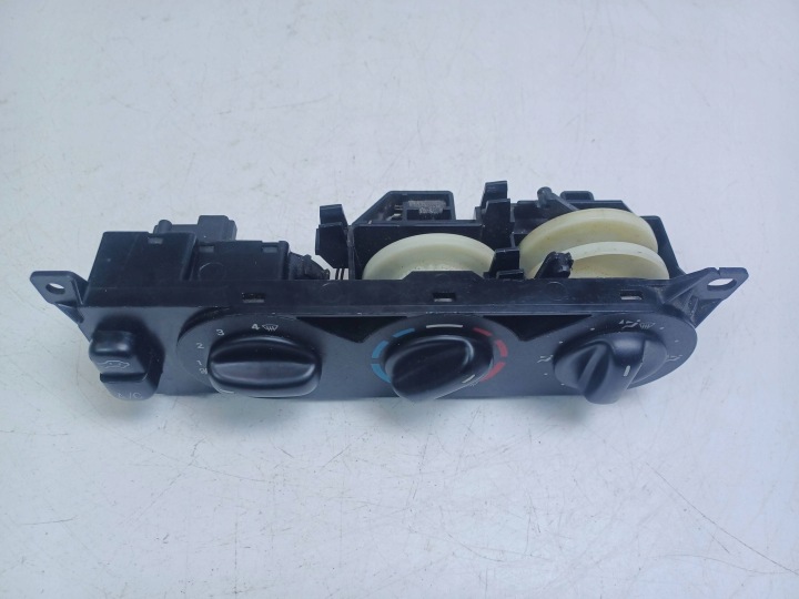 фото №6, Панель клімат-контролю mercedes-benz ml w163 163 a1638300185