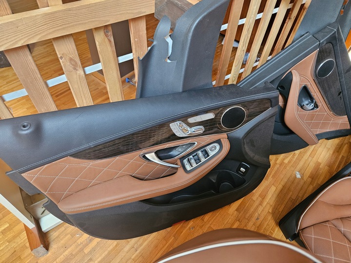 фото №10, Mercedes w205 designo рестайлінг sedan сидіння шкіра підігрів захист колонки нове !!!