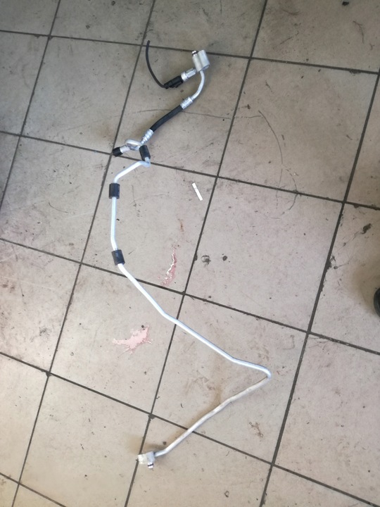 фото №1, Vw golf plus шланг кондиционера 1k0820741at