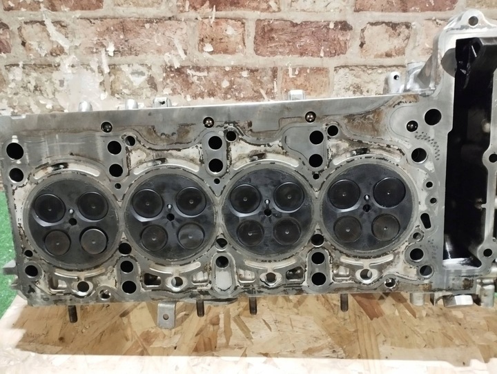 фото №9, Головка двигуна r6510160201 mercedes w204 2.2 cdi 2007- рік 651900