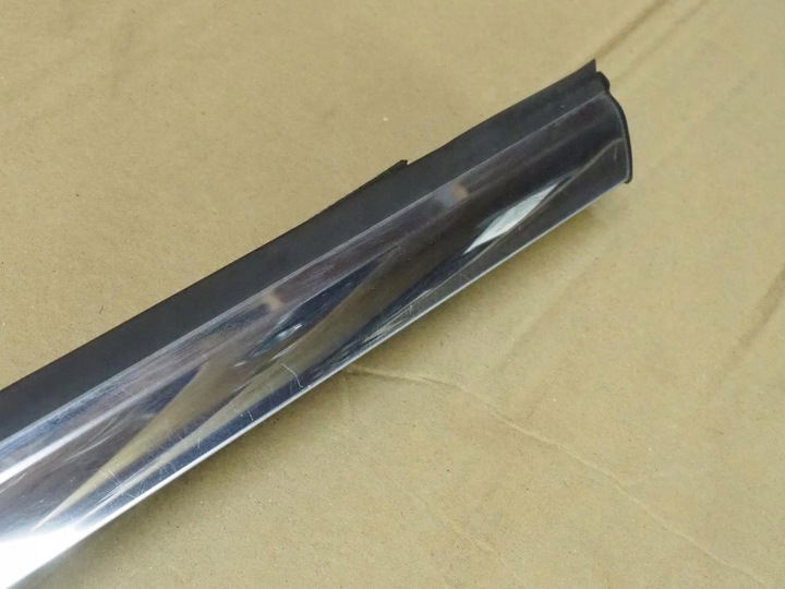 фото №13, Планка накладка хром ліва перед chrysler 300c 04-07 передній рестайлінг