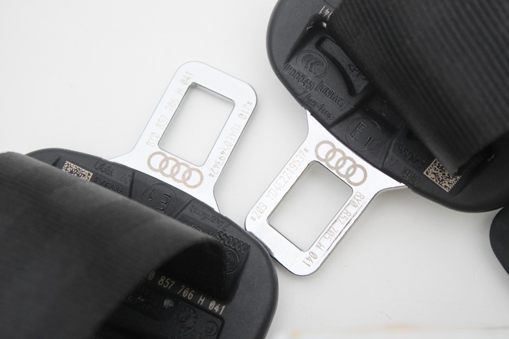 фото №4, Audi a3 s3 8y0 2020 - ремни перед оригинальные