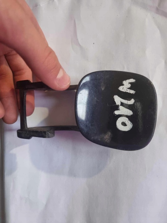 фото №1, Mercedes e-klasa w210 - заглушка омывателя левая a2108850726