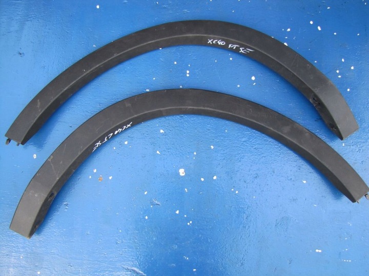 фото №1, Volvo xc40 - планка крила заднього зад