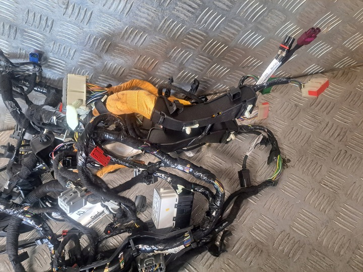 фото №8, Ford mondeo mk5 рестайлінг 2020 r установка консолі sync3 lg9t-14401-dfjb