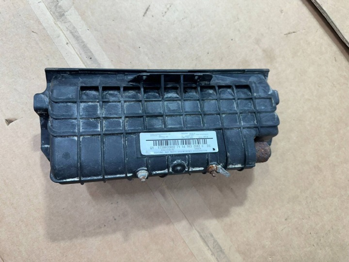 фото №11, Подушка безопасности подушка коленная пассажира mercedes sl r231 w231 w172
