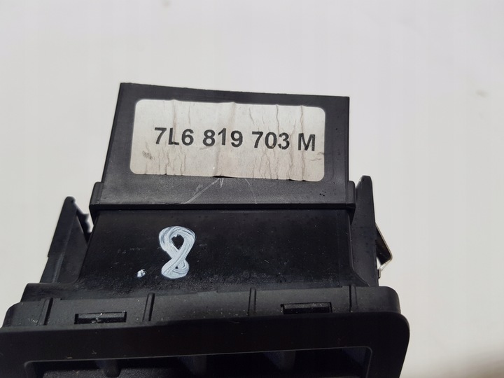 фото №8, Решётка воздуховод правая vw volkswagen touareg 7l 7l6819703