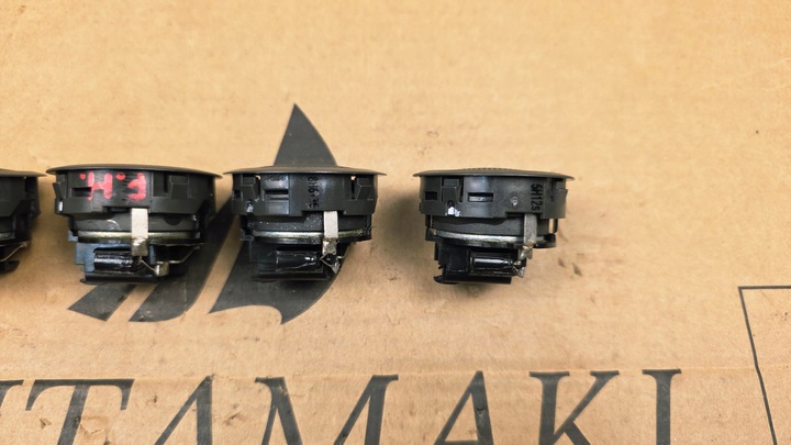 фото №11, Focus mk2 04-11 c-max i 03-10 kuga mk1 08-13 динамик высокочастотный зад sony