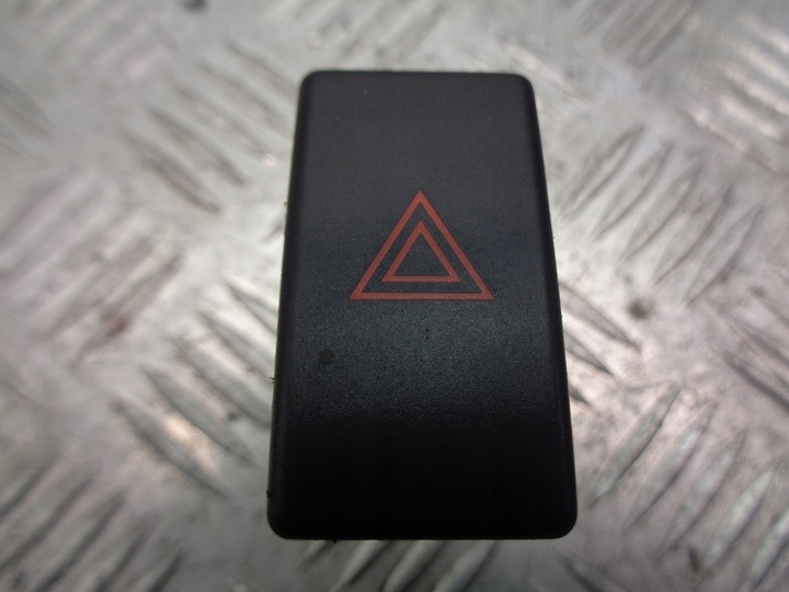 фото №1, Переключатель света аварийных toyota avensis t25