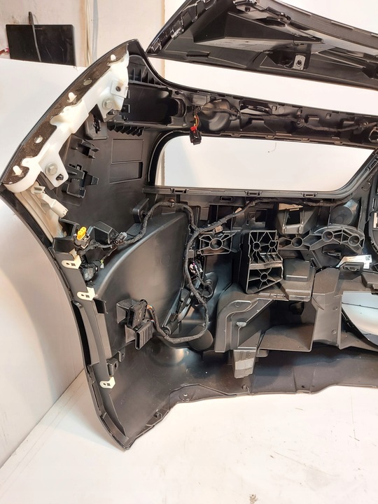 фото №15, Bmw g70 i7 m набор бампер перед переднее чёрный sapphire 475 usa