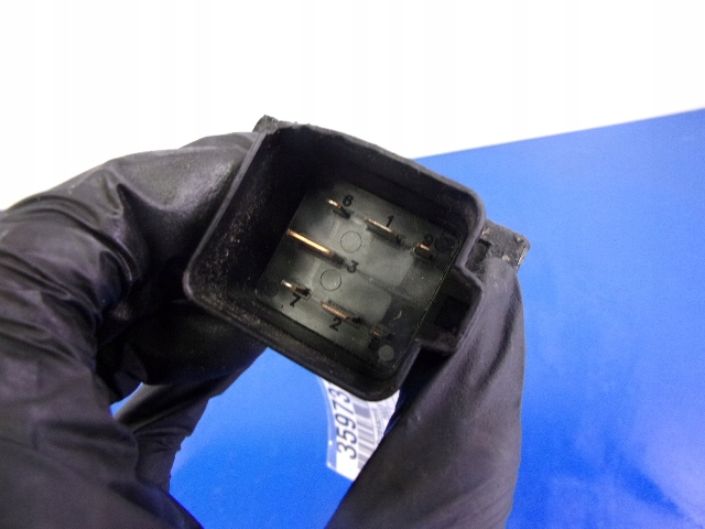 фото №2, Espace 2.2dci реле свечей накаливания