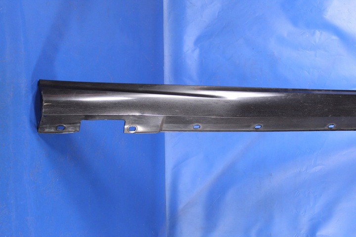 фото №12, Накладка порога права mercedes w204 універсал amg