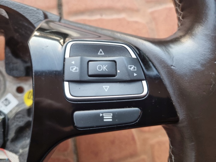 фото №11, Vw touareg 7p6419091g руль кожаный