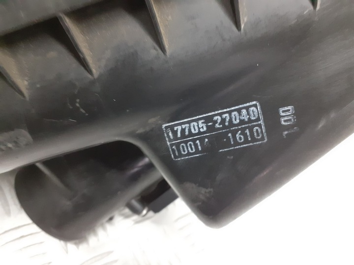 фото №6, Корпус фильтра воздуха toyota corolla e12 2.0d4d