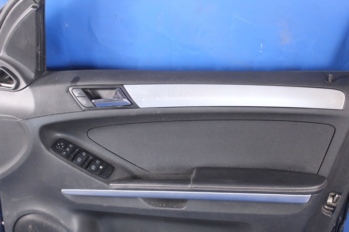 фото №15, Двері перед праві комплектні mercedes ml w164 197